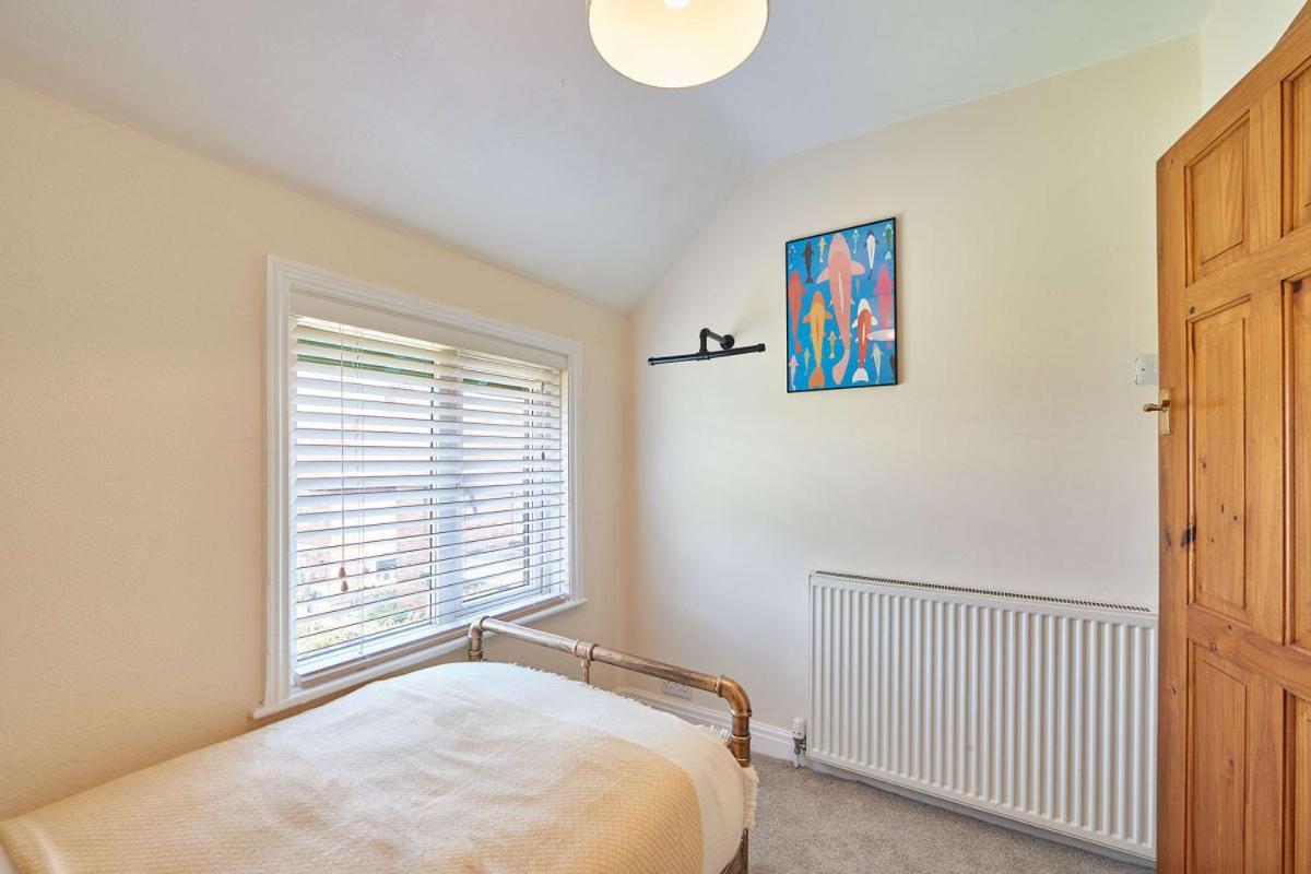 Blue Sky 3 Bedroom Cottage Whitby Exterior foto